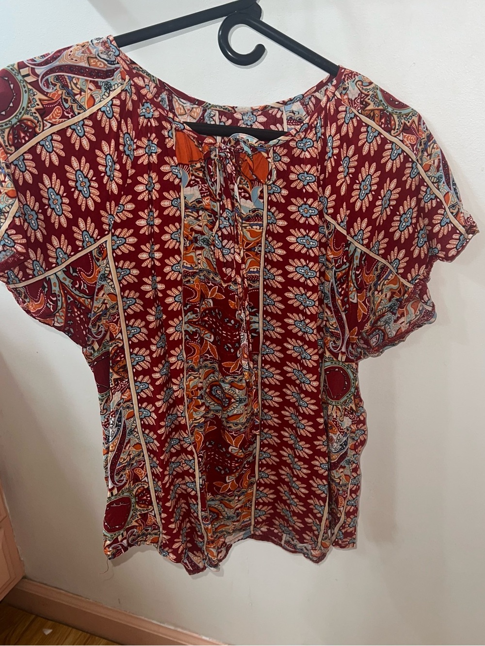 SHEIN Burgundy Floral Tie-Front Boho Top